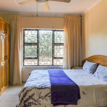 Mama Mia Cottages Oslo Beach ميناء شيبستون المظهر الخارجي الصورة