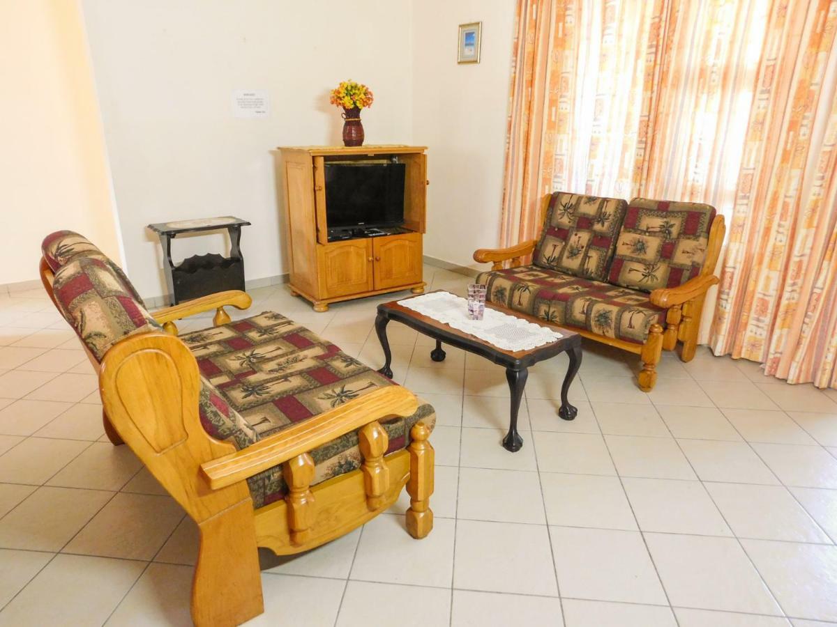 Mama Mia Cottages Oslo Beach ميناء شيبستون المظهر الخارجي الصورة