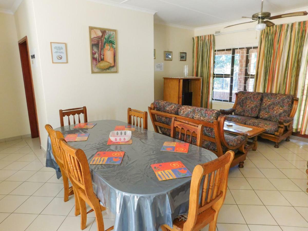 Mama Mia Cottages Oslo Beach ميناء شيبستون المظهر الخارجي الصورة