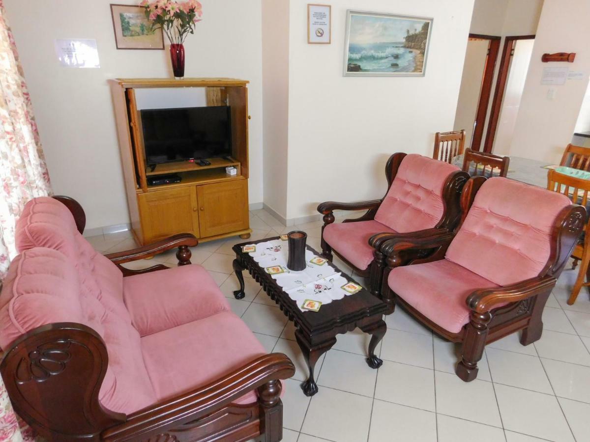 Mama Mia Cottages Oslo Beach ميناء شيبستون المظهر الخارجي الصورة
