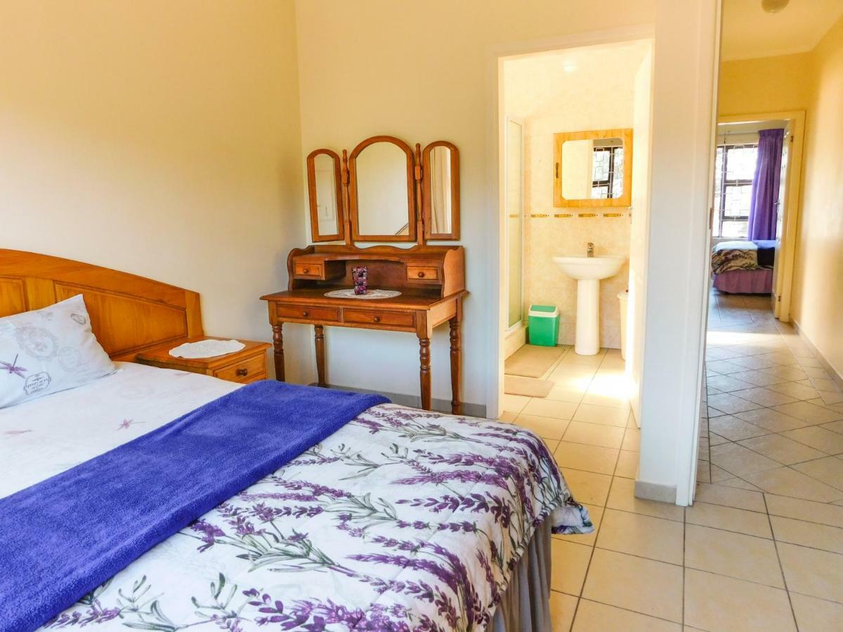 Mama Mia Cottages Oslo Beach ميناء شيبستون المظهر الخارجي الصورة