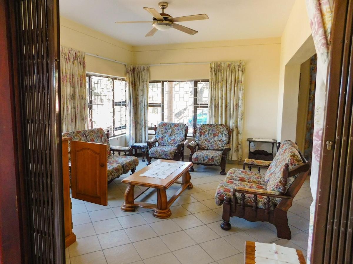 Mama Mia Cottages Oslo Beach ميناء شيبستون المظهر الخارجي الصورة