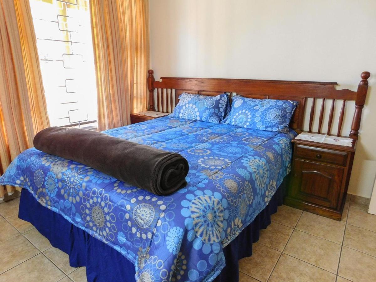 Mama Mia Cottages Oslo Beach ميناء شيبستون المظهر الخارجي الصورة