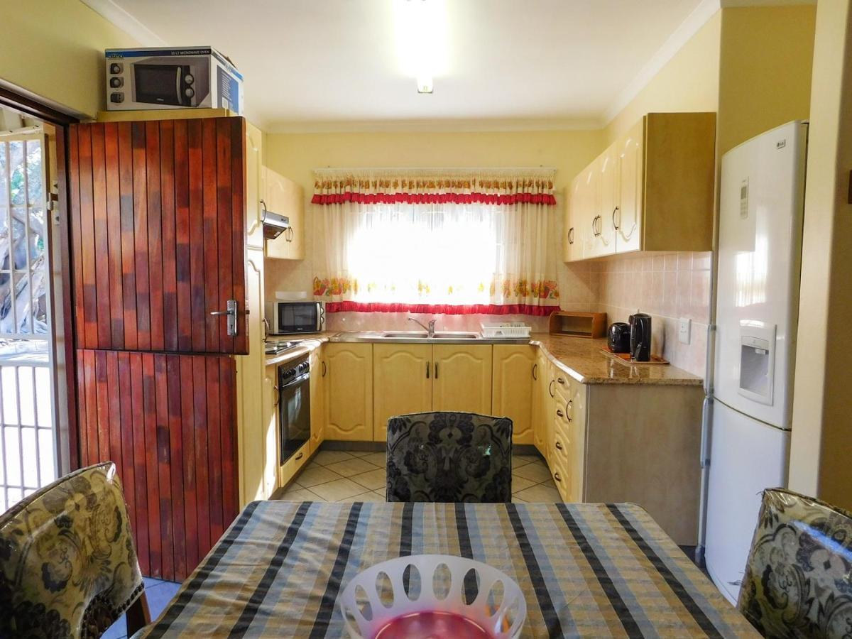 Mama Mia Cottages Oslo Beach ميناء شيبستون المظهر الخارجي الصورة
