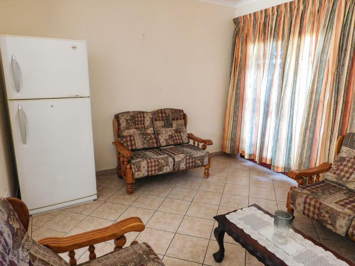 Mama Mia Cottages Oslo Beach ميناء شيبستون المظهر الخارجي الصورة